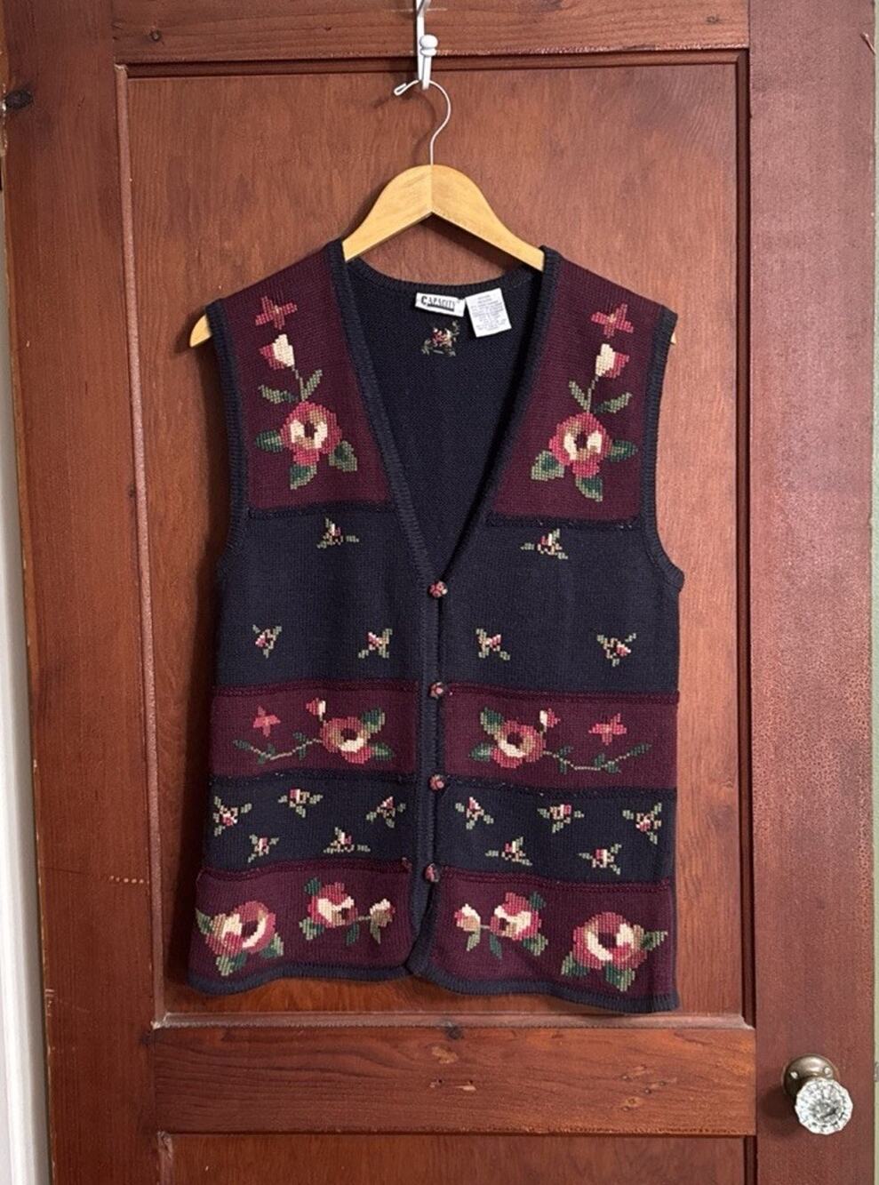Vintage Capacity Floral Rose M Sweater Vest Women’s Grandmacore Cottagecore Knit